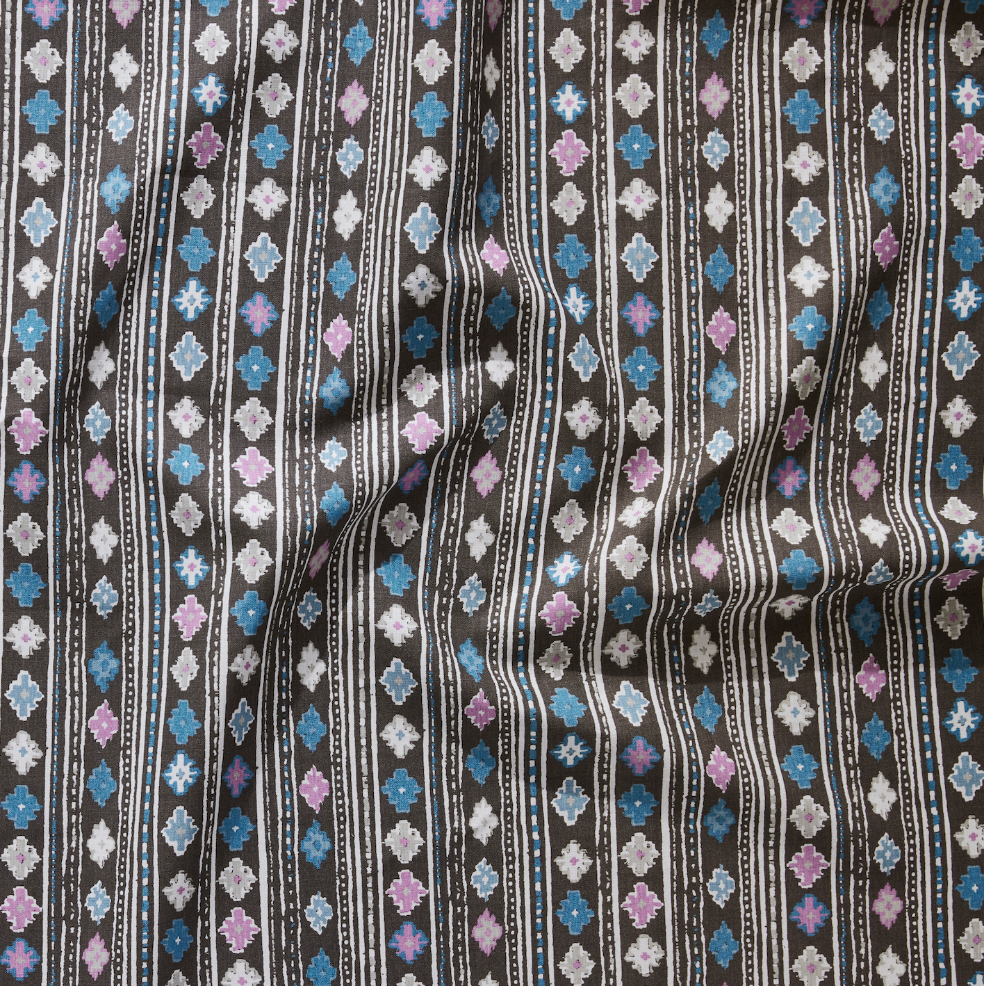 Gita - Blue/Pink on Chocolate