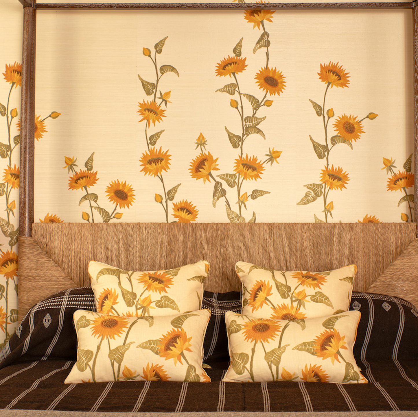 Sunflower Vine - Natural